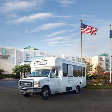Embassy Suites By Hilton Philadelphia Airport Bagian luar foto