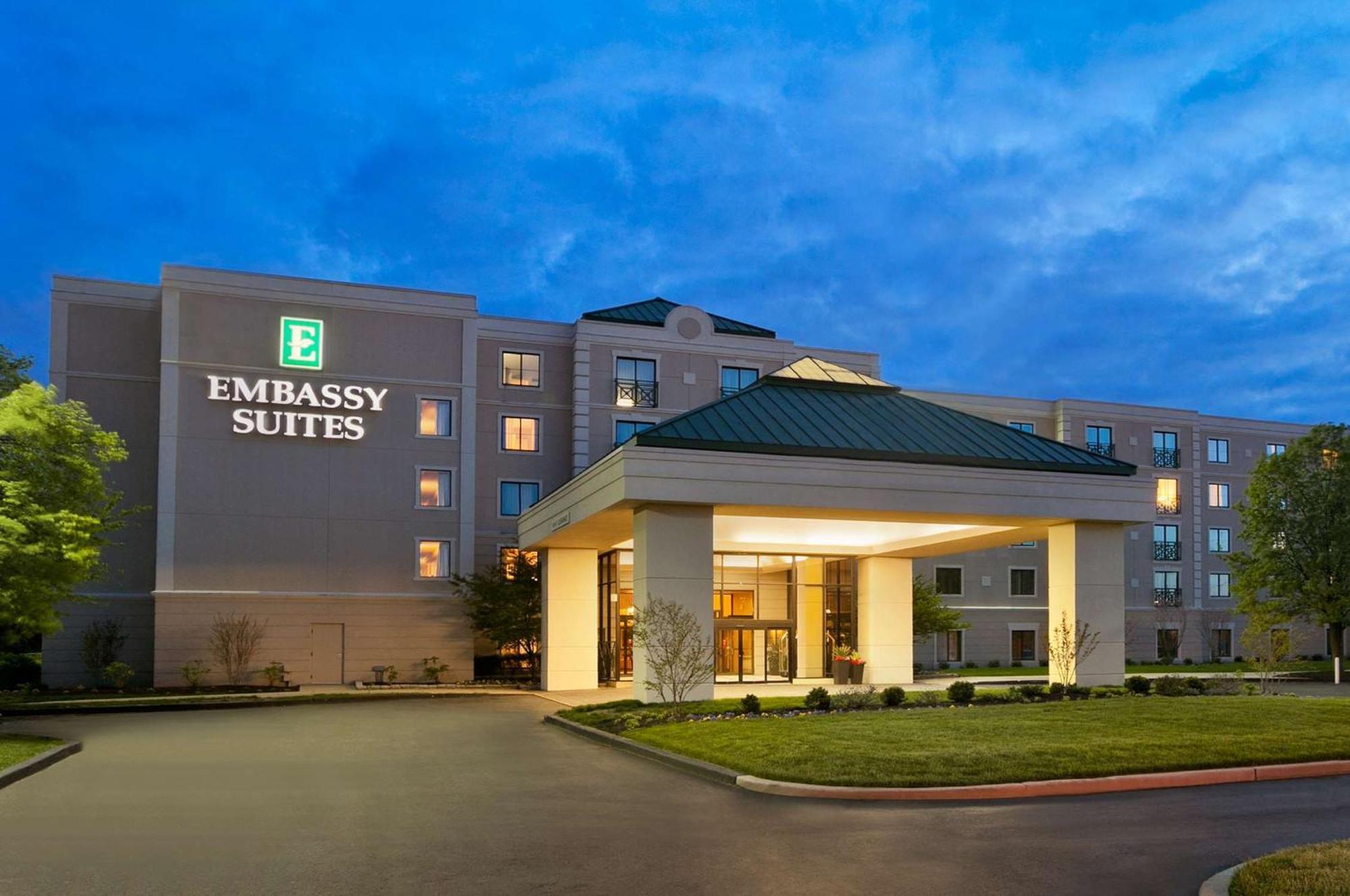 Embassy Suites By Hilton Philadelphia Airport Bagian luar foto